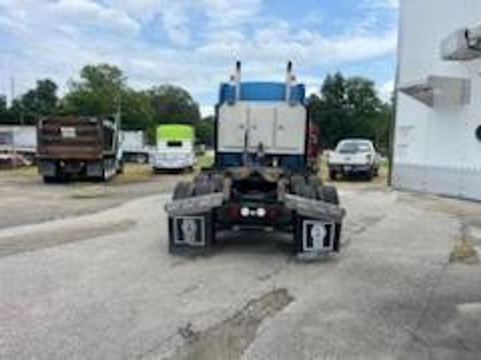 Used 2013 KENWORTH T660