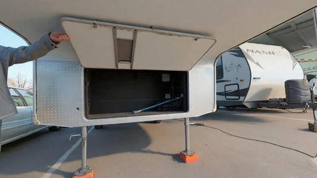 Used 2018 Northwood Arctic Fox 27.5