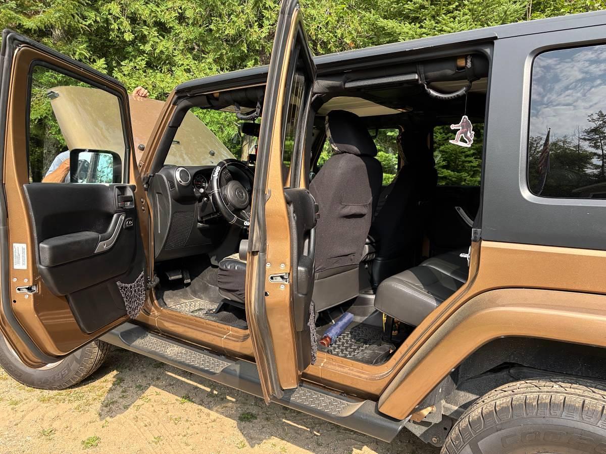 Used 2015 Jeep Wrangler Unlimited Sahara