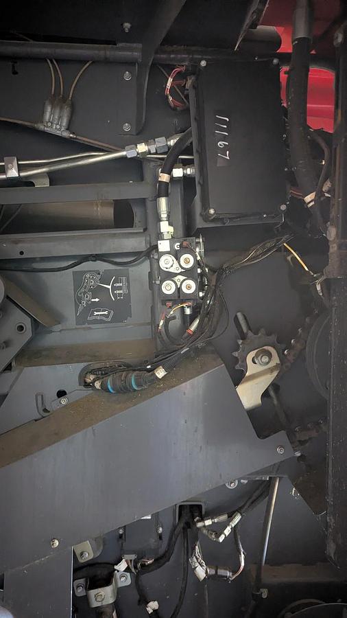 Used 2019 MASSEY FERGUSON 2270XD Large Square Baler