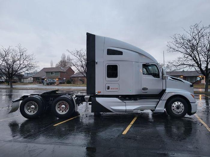 Used 2022 KENWORTH T680