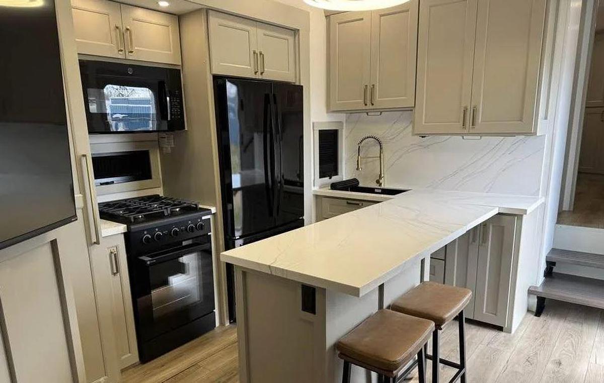 Used 2024 Brinkley G4100 Toy Hauler