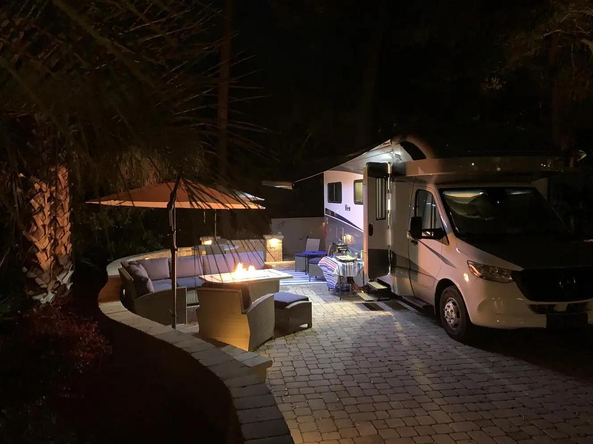 Used 2020 Winnebago View 24J