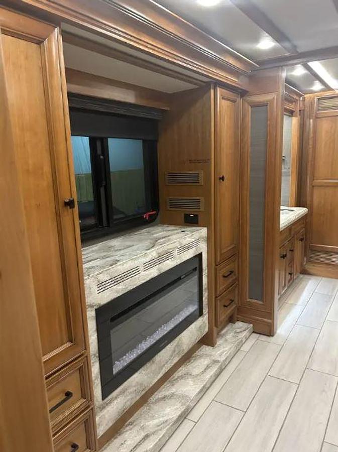 Used 2021 Tiffin Motorhomes ALLEGRO BUS 40 IP Class A Motorhome