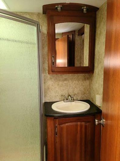 Used 2012 Keystone Cougar 327RES