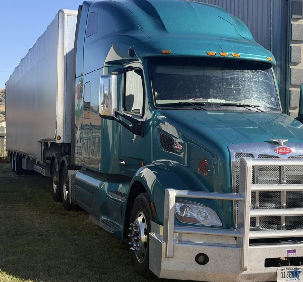 Used 2020 Peterbilt 579