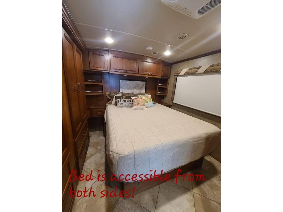 Used 2017 Winnebago Forza 34T