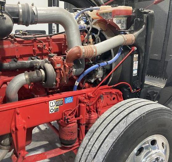 Used 2023 Peterbilt 389