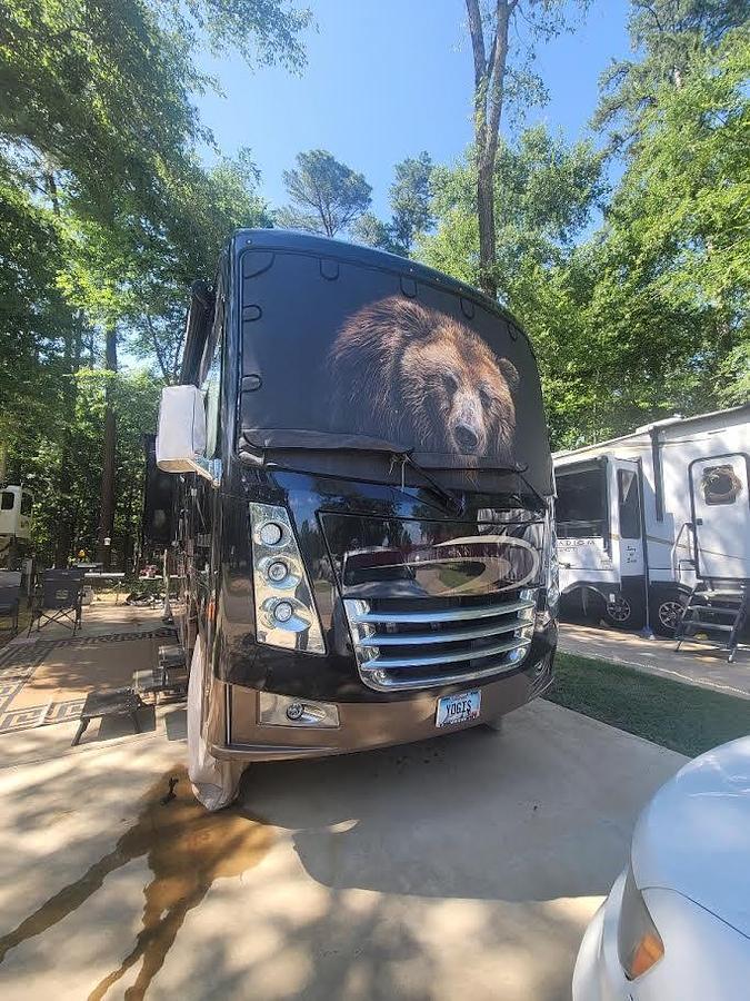 Used 2020 Thor Motor Coach Miramar 37.1 Class A Motorhome