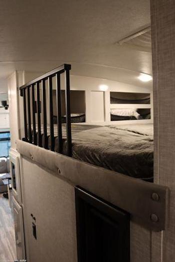 Used 2024 Jayco Pinnacle 37MDQS