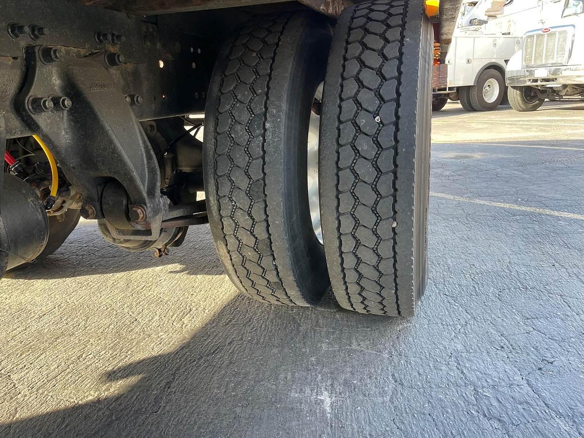 Used 2015 Freightliner M2