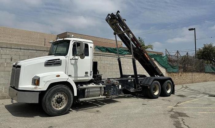 Used 2013 Western Star 4700