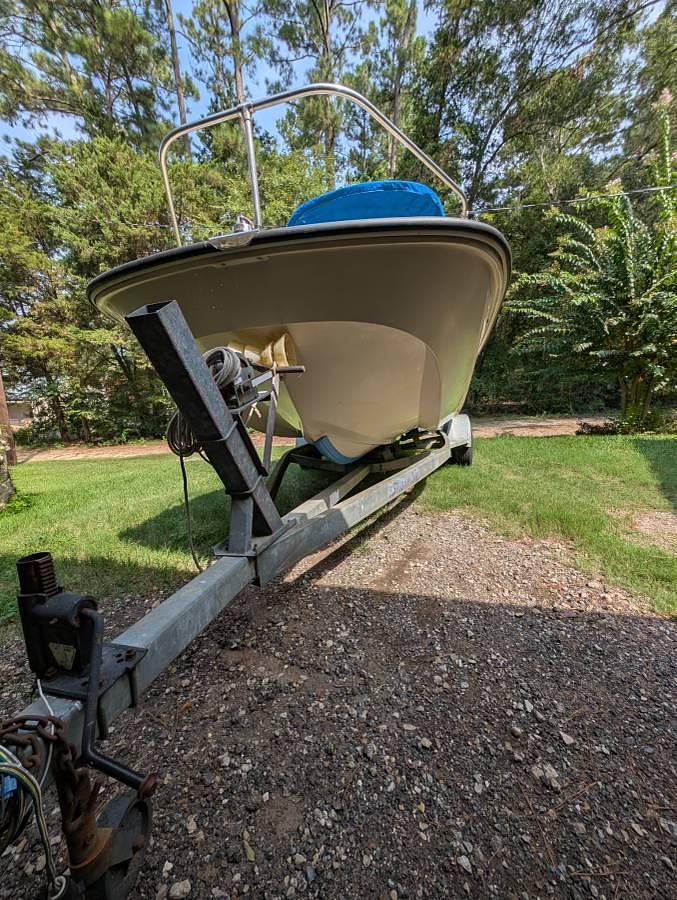 Used 1987 Boston Whaler Montauk 17