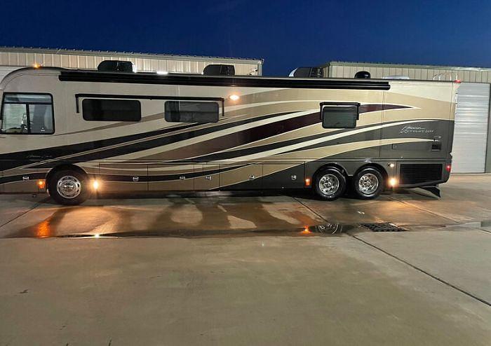 Used 2014 American Coach American Revolution 42W