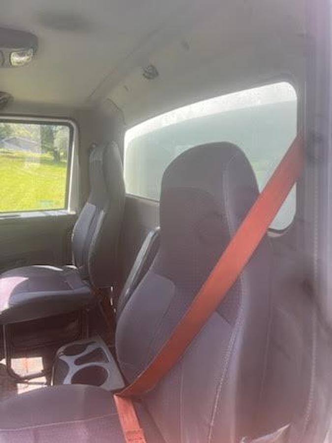 Used 2017 International 4300 Box Truck