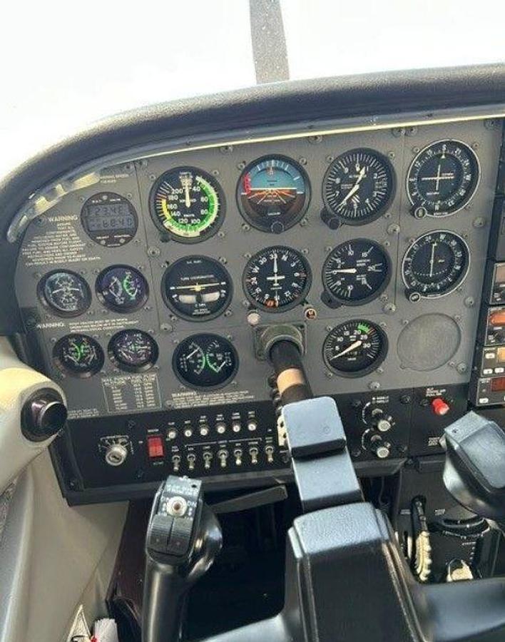 Used 1999 Cessna 182S