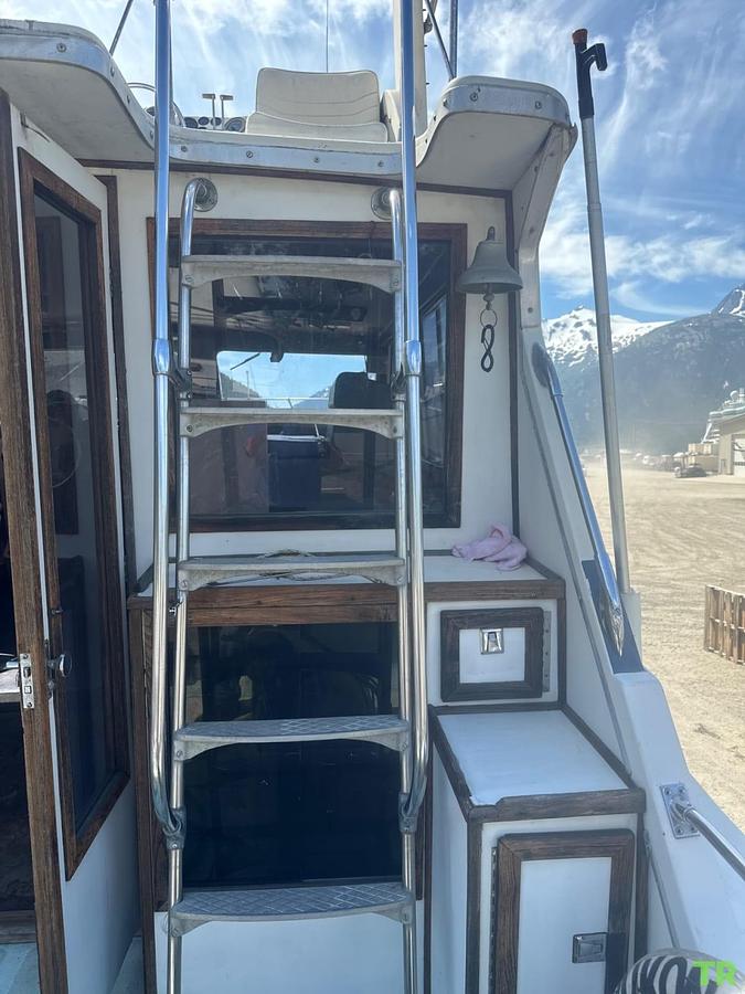 Used 1975 Uni Flight Cabin Cruiser
