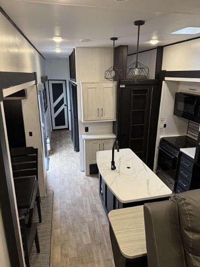 Used 2023 Cruiser RV Southfork 3710FLMB