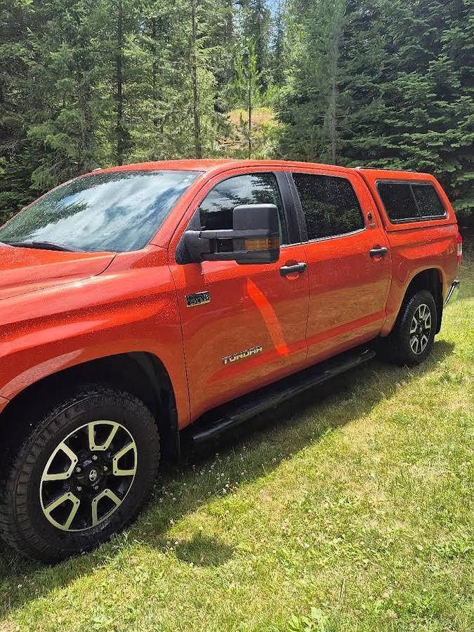 Used 2018 Toyota Tundra | Reliable Full-Size Pickup | Well-Maintained