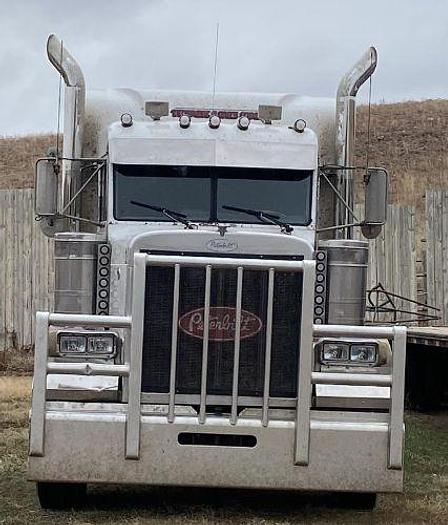 Used 1999 Peterbilt 379