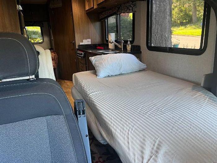 Used 2016 Dynamax REV 24cb