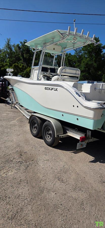 Used 2013 Sea Fox 256 Commander Center Console Boat