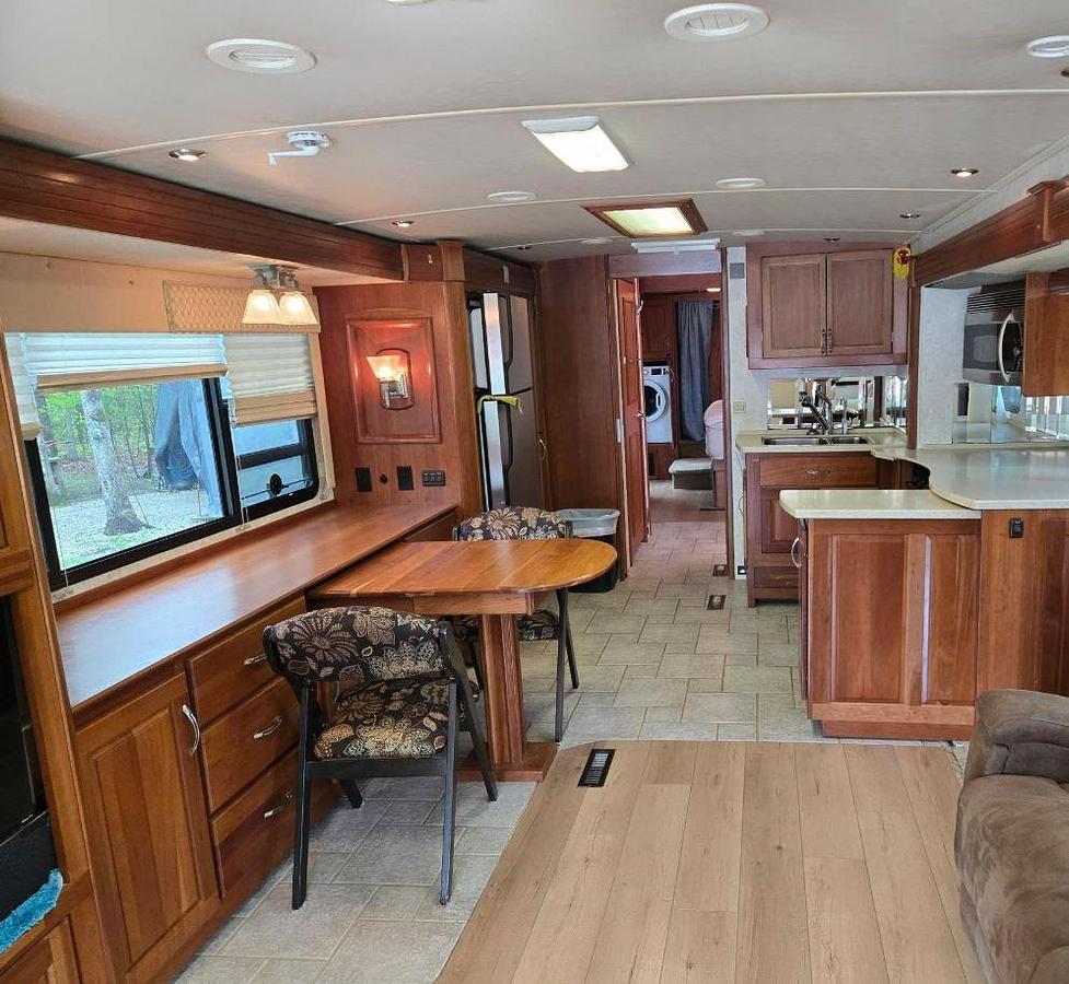 Used 2004 ITASCA HORIZON 36GD Class A Motorhome