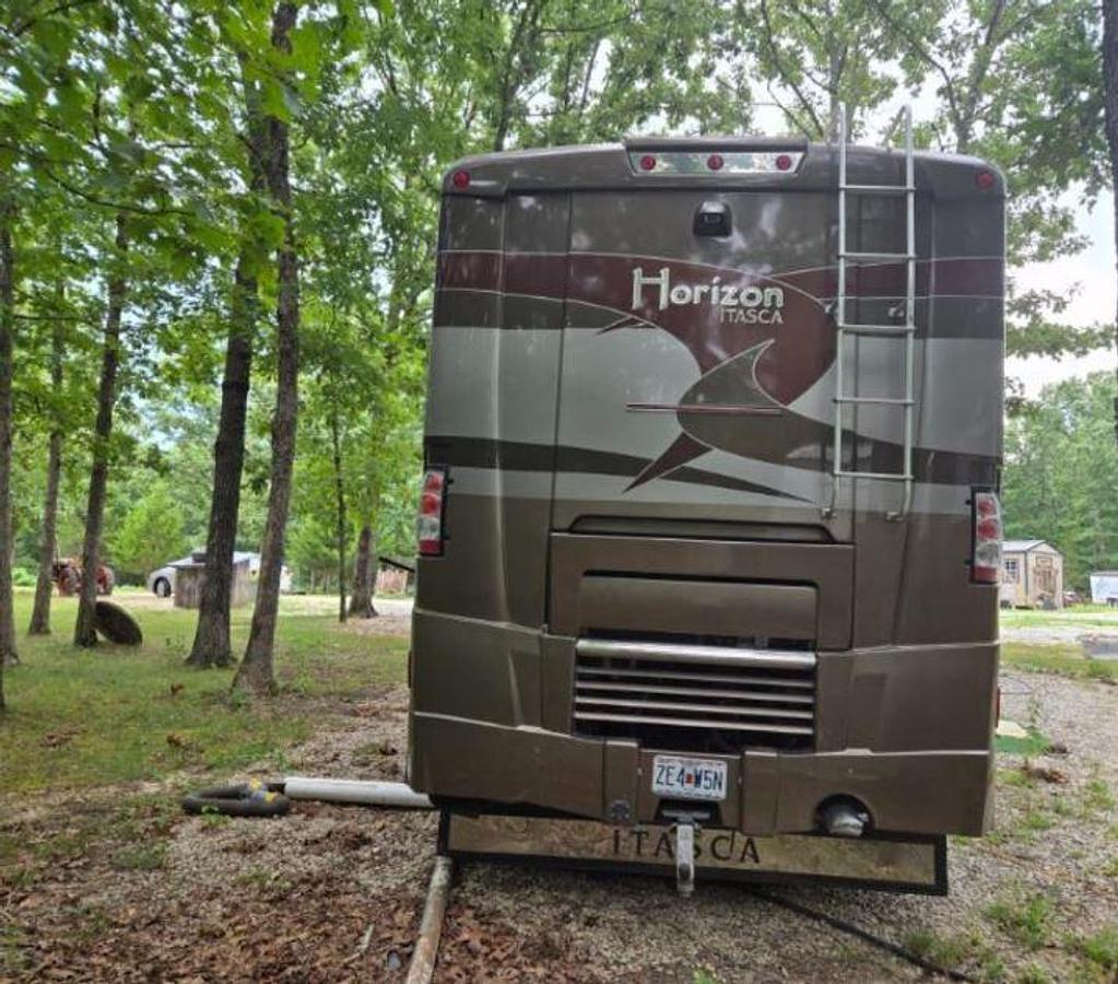 Used 2004 ITASCA HORIZON 36GD Class A Motorhome