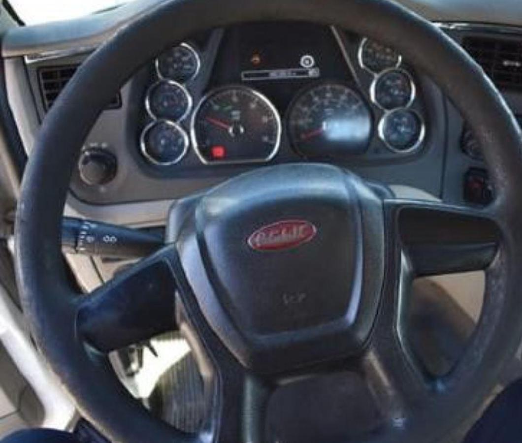 Used 2018 Peterbilt 579