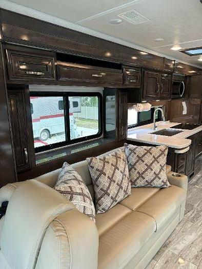 Used 2022 Entegra Reatta XL 39T2