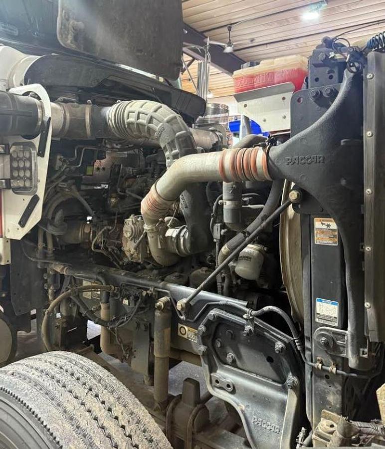 Used 2019 Kenworth W900B