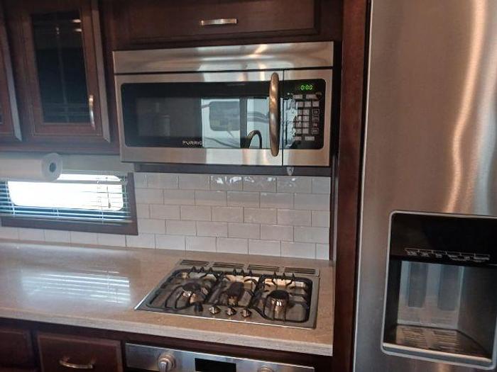 Used 2019 Jayco Pinnacle 36KPTS