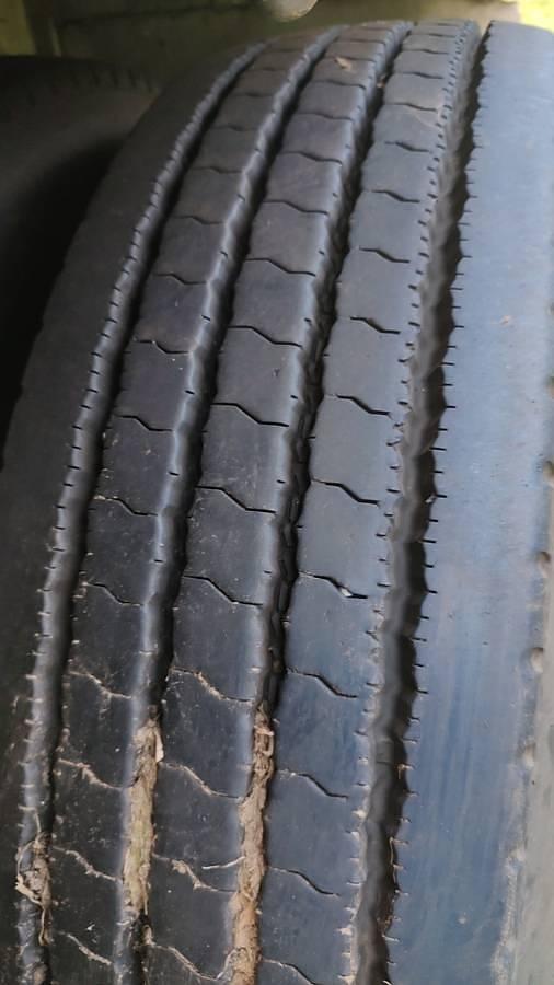 Used 2001 Raven 48ft Flatbed Trailer