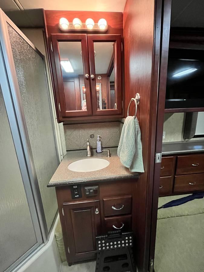 Used 2007 Tiffin Phaeton