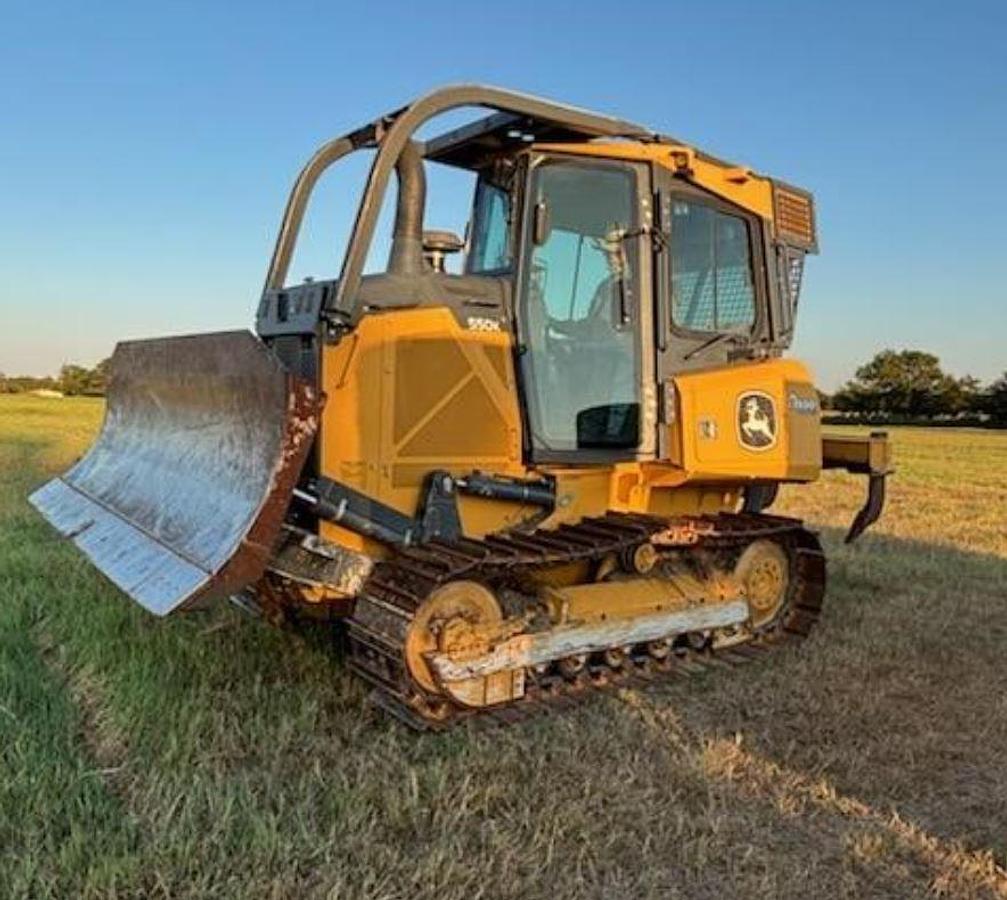 Used 2022 JOHN DEERE 550K XLT