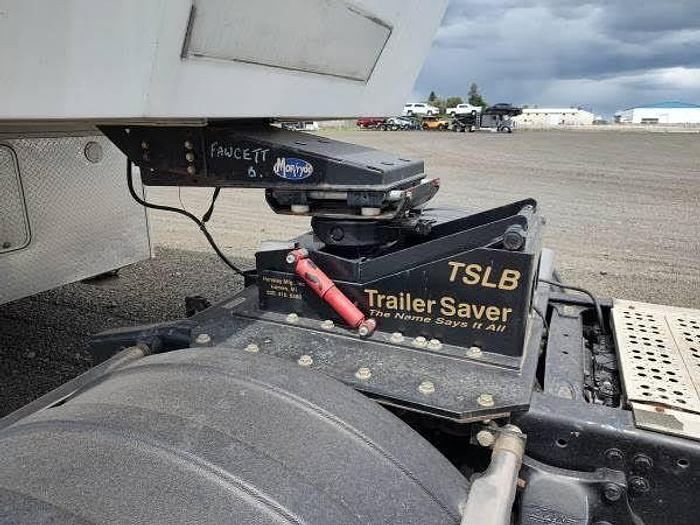 Used 1999 Freightliner Single Axle Truck