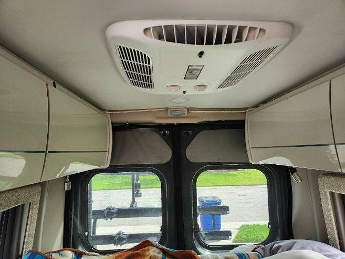 Used 2022 Thor Tellaro 20A