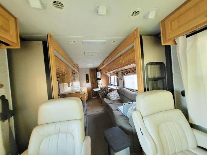 Used 2007 Monaco Diplomat 40SFT
