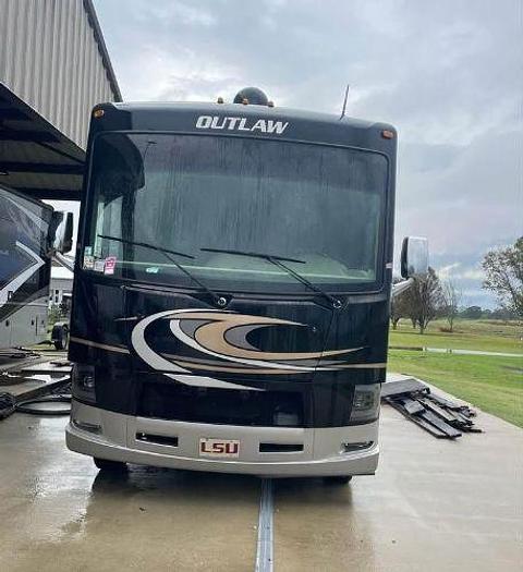 Used 2018 Thor Motor Coach Outlaw 37BG