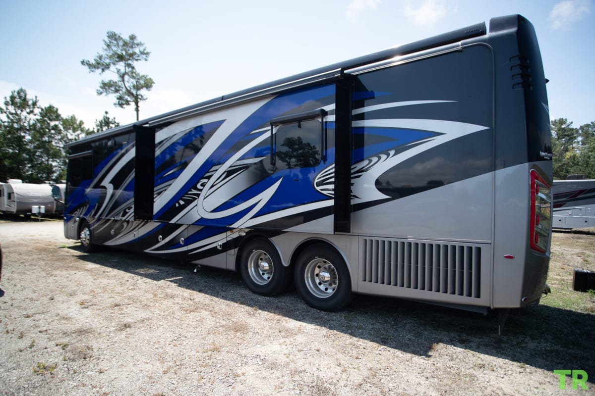 Used 2020 Entegra Aspire 44R | 450 HP Cummins Diesel | Bath & Half | Luxury Coach | Only 16,000 Miles
