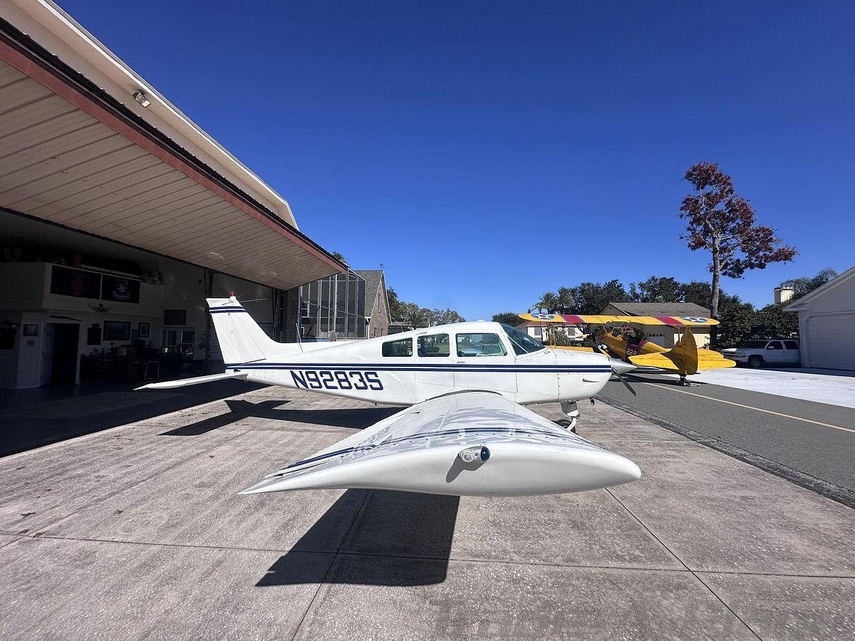 Used 1975 Beechcraft C23 Sundowner 180