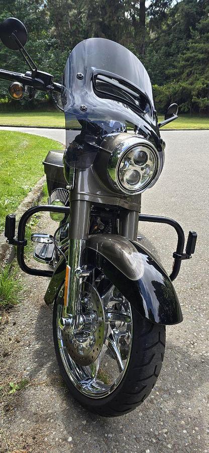 Used 2014 Harley Davidson Road King