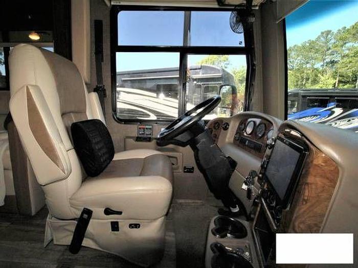 Used 2017 Thor Motor Coach Palazzo 36.1
