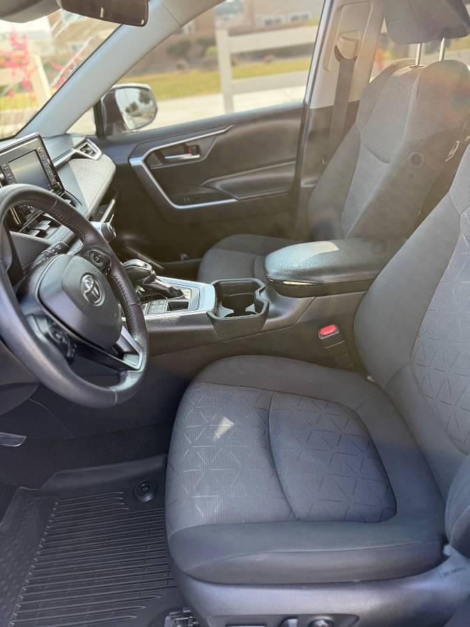 Used 2021 Toyota RAV4 XLE AWD