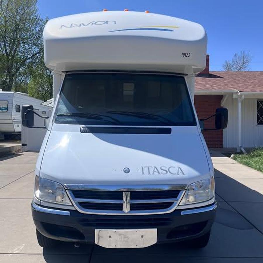Used 2006 Winnebago Sprinter Navion Itasca Rv