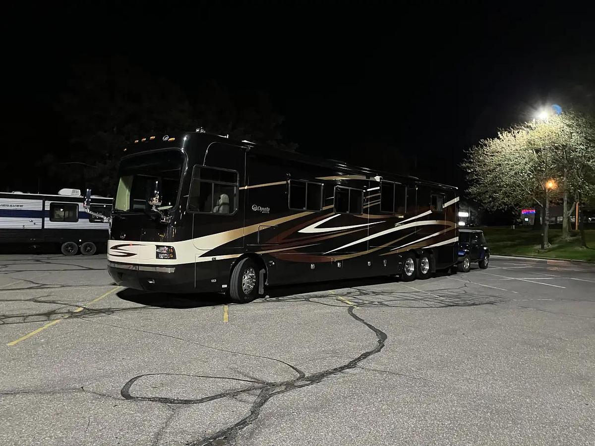 Used 2008 Monaco Dynasty Squire IV