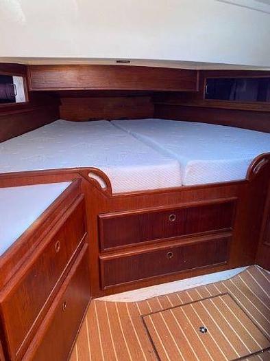 Used 1989 Brewer 44 Foot Sailboat with Aleko Dingy