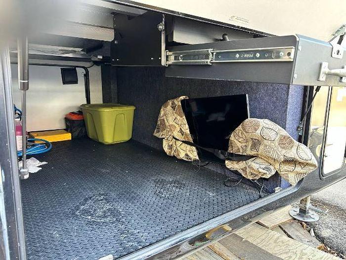 Used 2016 Jayco Pinnacle 36FBTS