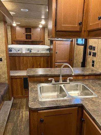 Used 2022 Lakota Colt 3 Horse Trailer