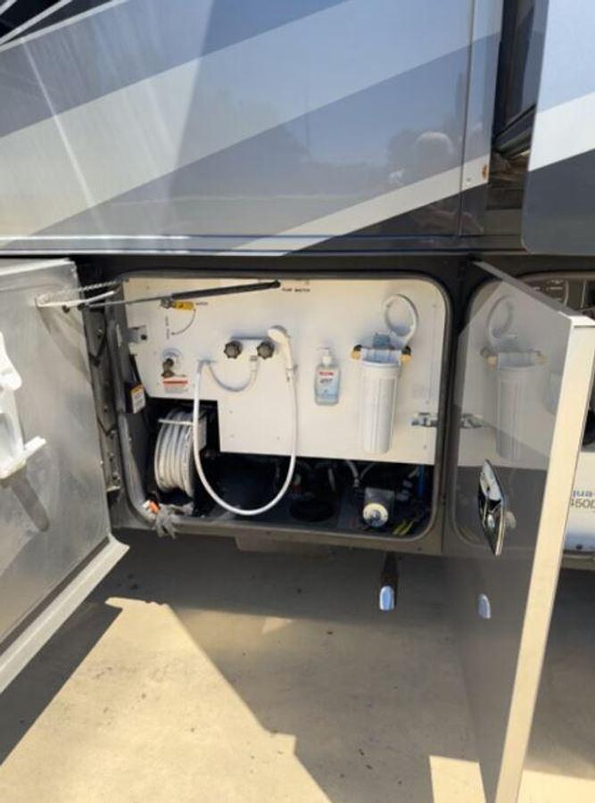 Used Premium 2018 Tiffin Phaeton 40IH XSH